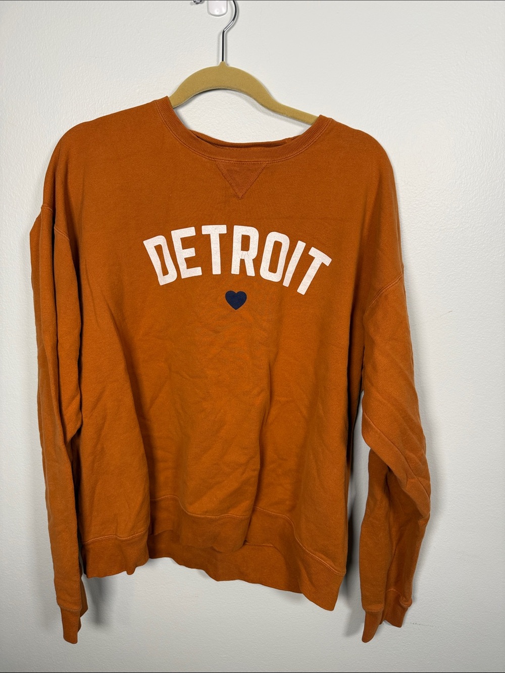 Women’s Kiloh + Co Rust Orange 'DETROIT' Crewneck Sweatshirt (Tigers) Size Large